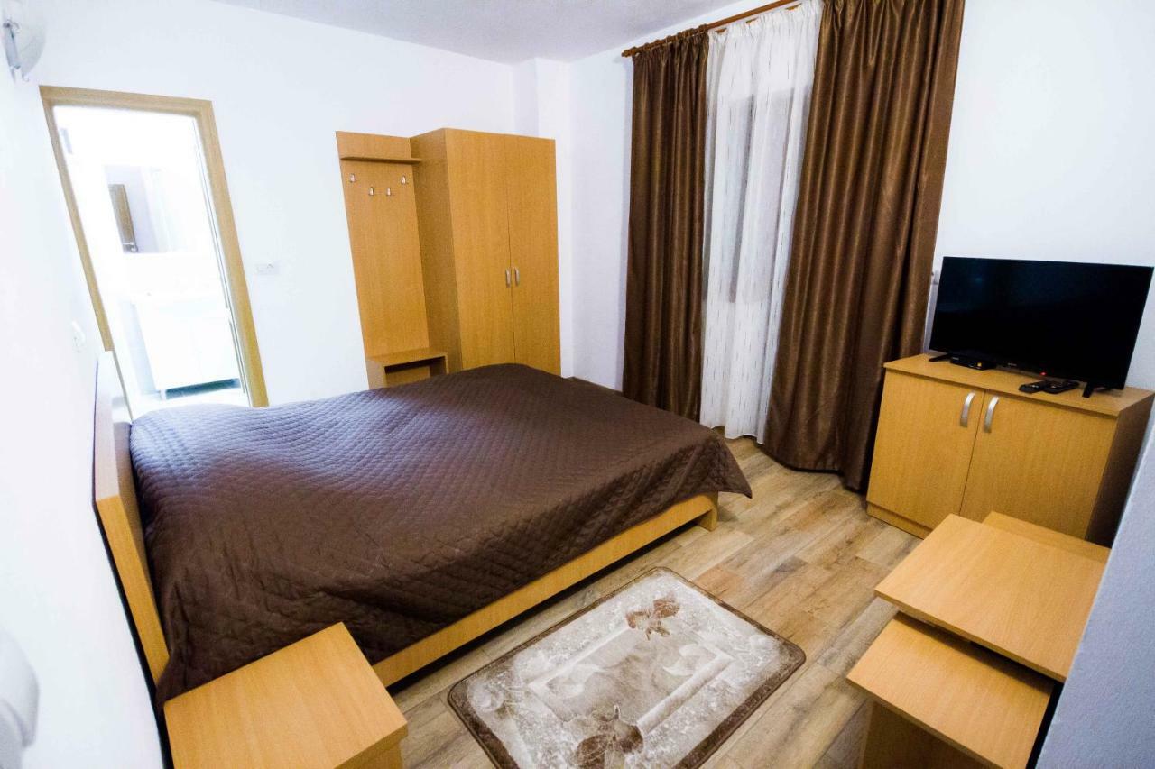 Vidra Parc 호텔 보이네아사 외부 사진