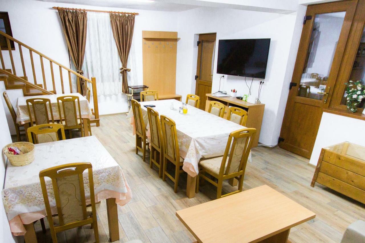 Vidra Parc 호텔 보이네아사 외부 사진